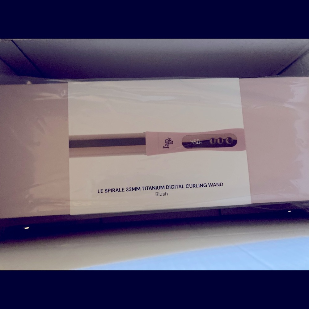 L’ange spiral digital curling wand